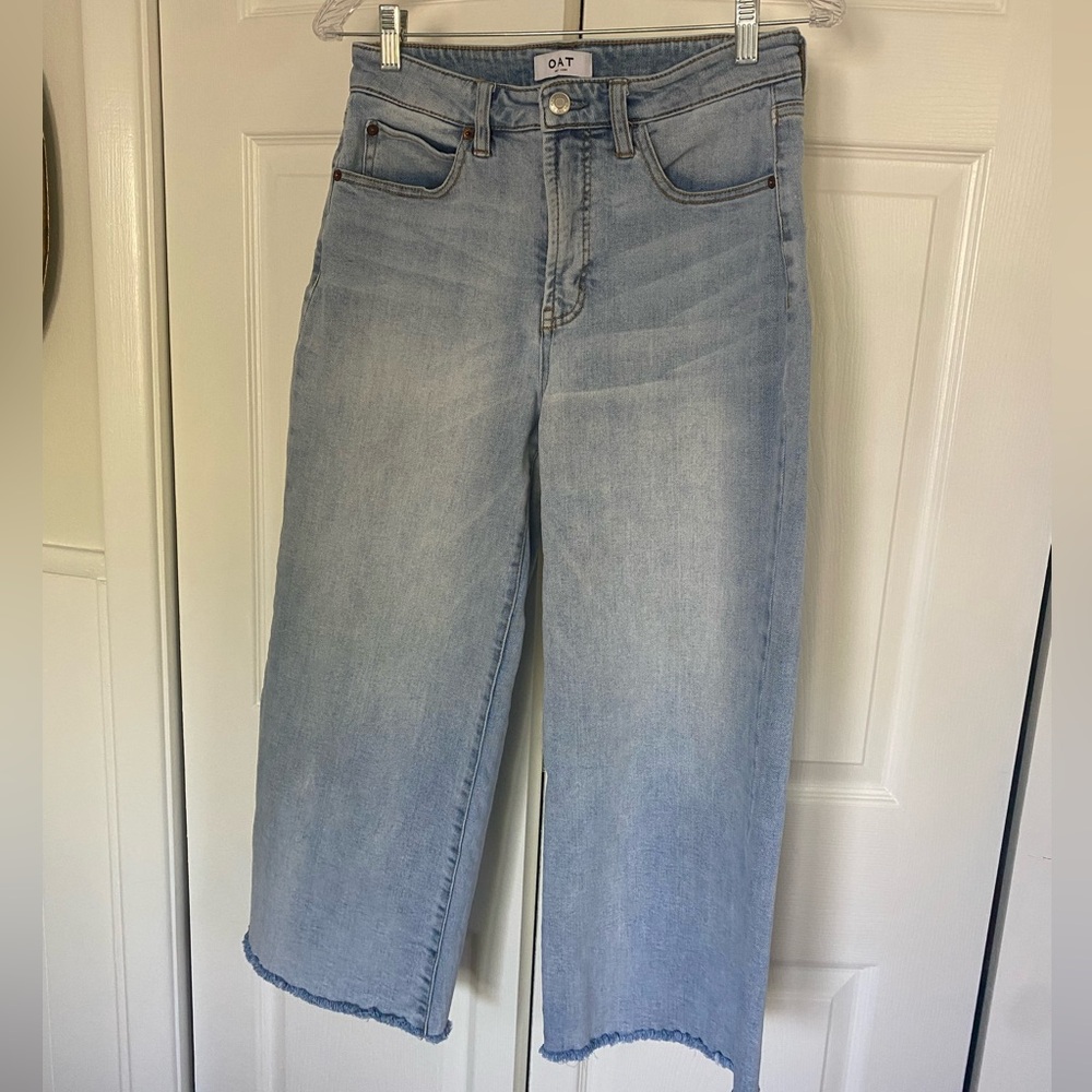 Oat High-Rise Wide Leg Cropped Jean